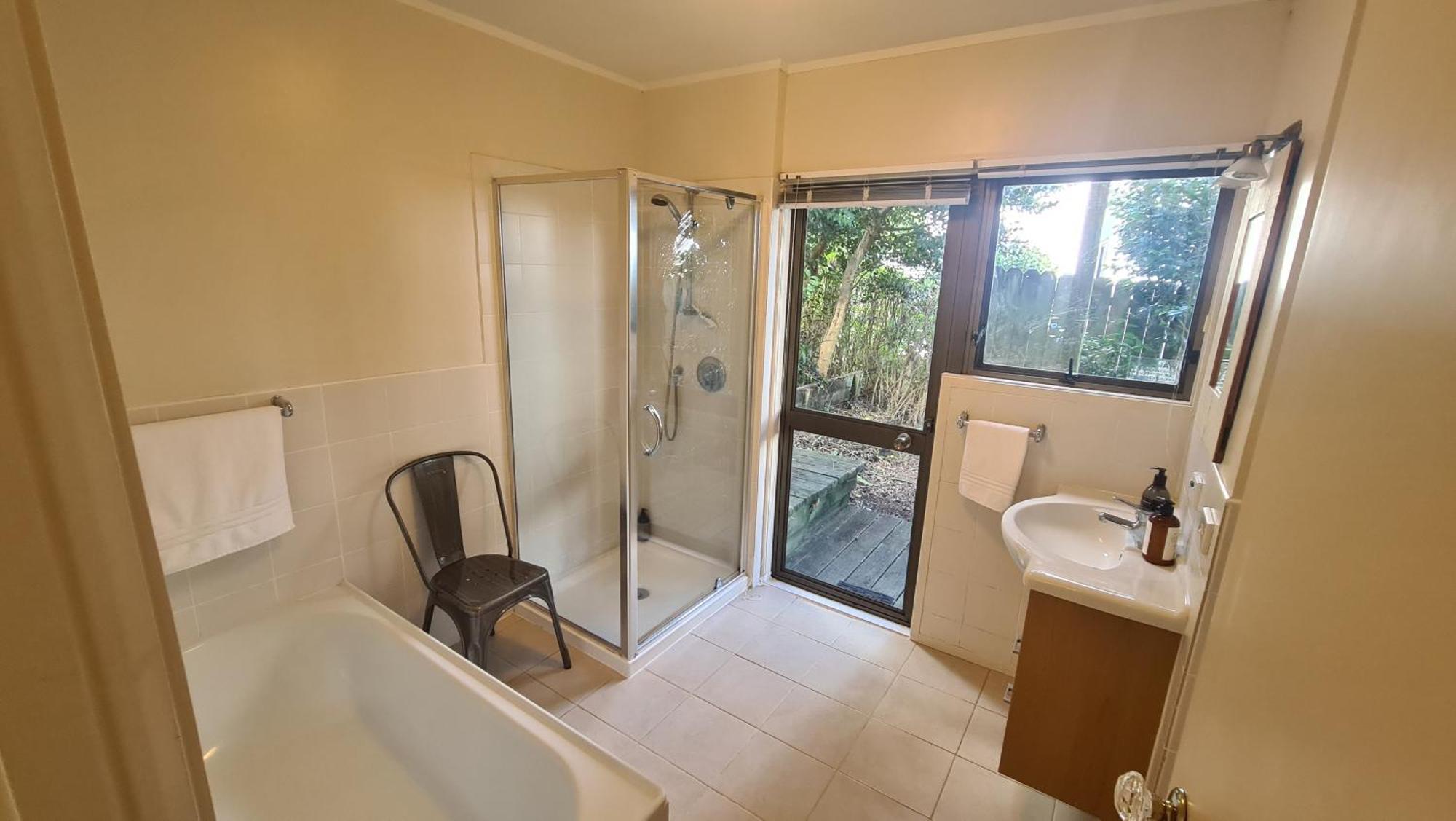 2 Bedroom Home, City And Sea Views 오클랜드 외부 사진